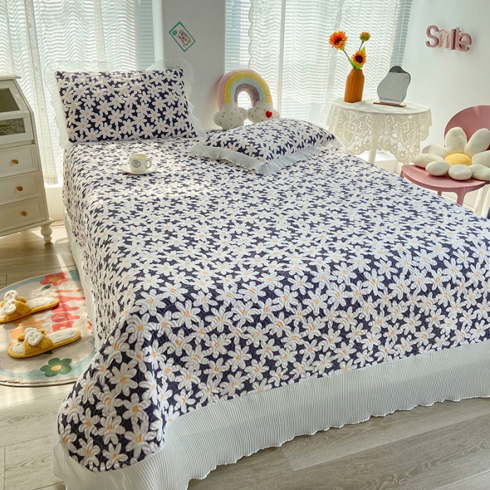 91家纺网 家纺一手货源 找家纺 鑫钰 2023全棉印花床盖三件套 蓝馨