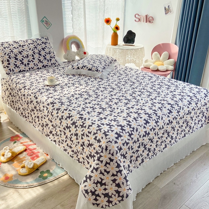 91家纺网 家纺一手货源 找家纺 鑫钰 2023全棉印花床盖三件套 蓝馨