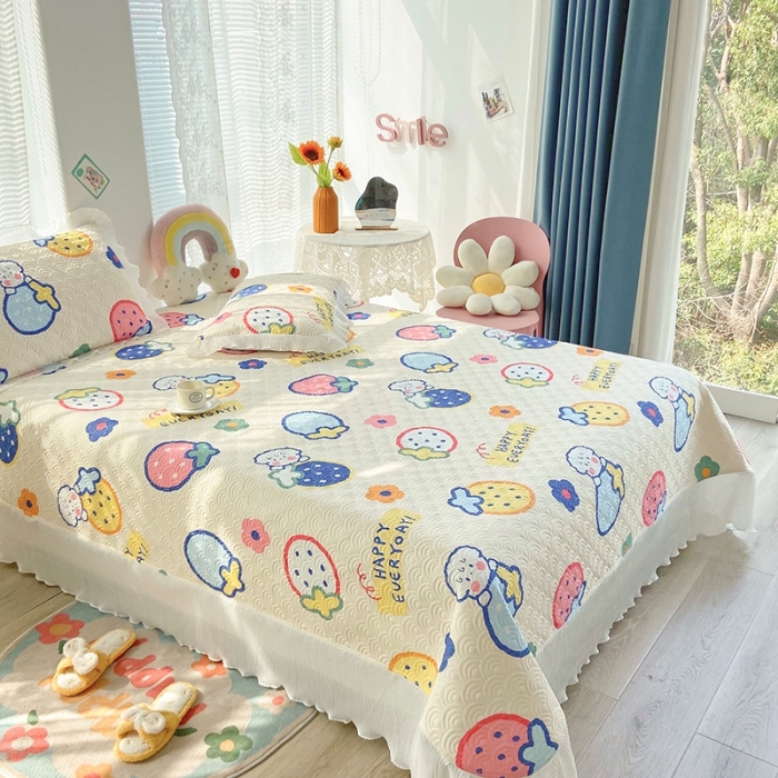 91家纺网 家纺一手货源 找家纺 鑫钰 2023全棉印花床盖三件套 奶油草莓-米