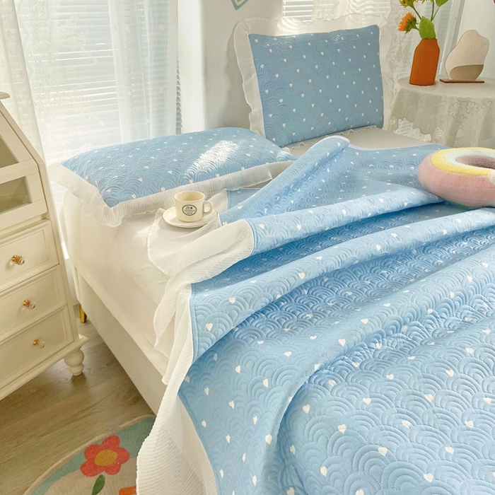 91家纺网 家纺一手货源 找家纺 鑫钰 2023全棉印花床盖三件套 小爱心