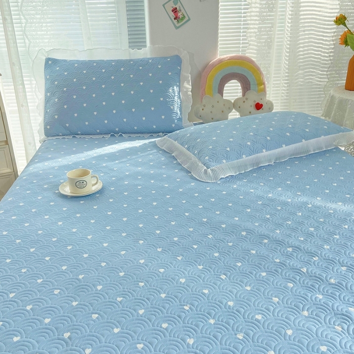 91家纺网 家纺一手货源 找家纺 鑫钰 2023全棉印花床盖三件套 小爱心