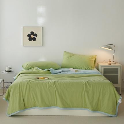 91家纺网 家纺一手货源 找家纺 风向标  2022新款全棉针织棉奶油色双拼夏被 芽绿蓝双拼