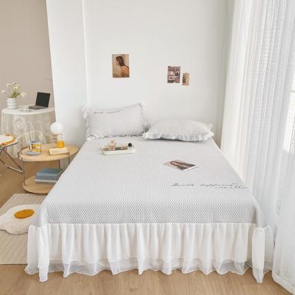 91家纺网 家纺一手货源 找家纺 川悦生活 2022新款A类冰豆豆凉席床裙款三件套 奶油白