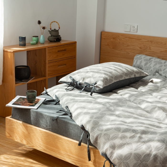 91家纺网 家纺一手货源 找家纺 安莱生活 2022新款全棉双层纱蝴蝶结四件套 四叶草-黑灰