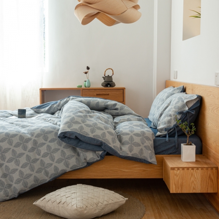 91家纺网 家纺一手货源 找家纺 安莱生活 2022新款全棉双层纱蝴蝶结四件套 四叶草-牛仔蓝