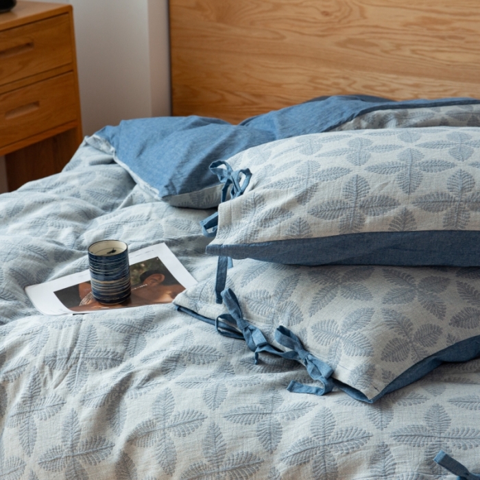 91家纺网 家纺一手货源 找家纺 安莱生活 2022新款全棉双层纱蝴蝶结四件套 四叶草-牛仔蓝