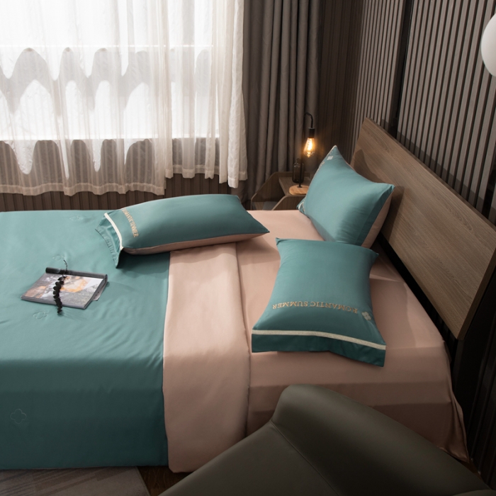 91家纺网 家纺一手货源 找家纺 潮邦 2025新款水洗真丝刺绣花织带宽边夏被四件套-星钥 浅石蓝