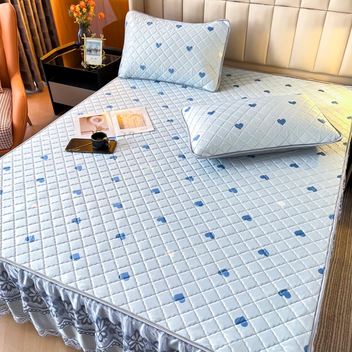 91家纺网 家纺一手货源 找家纺 锦罗绣 2024新款水洗乳胶凉席床裙凉席夏被四件套 爱心蓝
