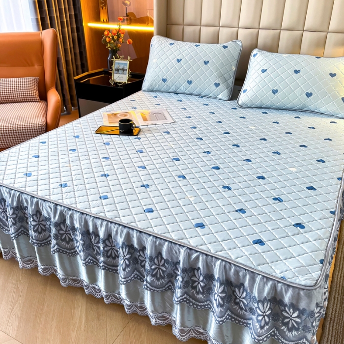 91家纺网 家纺一手货源 找家纺 锦罗绣 2024新款水洗乳胶凉席床裙凉席夏被四件套 爱心蓝