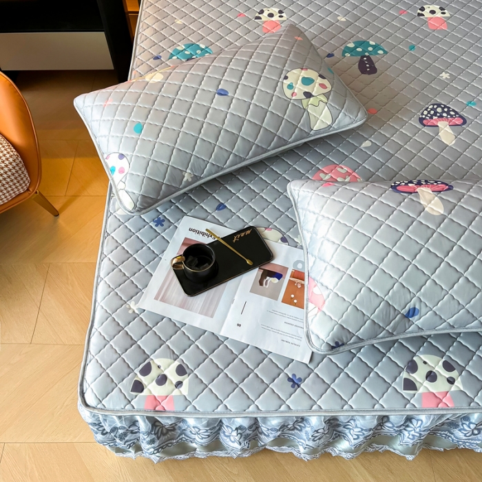 91家纺网 家纺一手货源 找家纺 锦罗绣 2024新款水洗乳胶凉席床裙凉席夏被四件套 彩色蘑菇