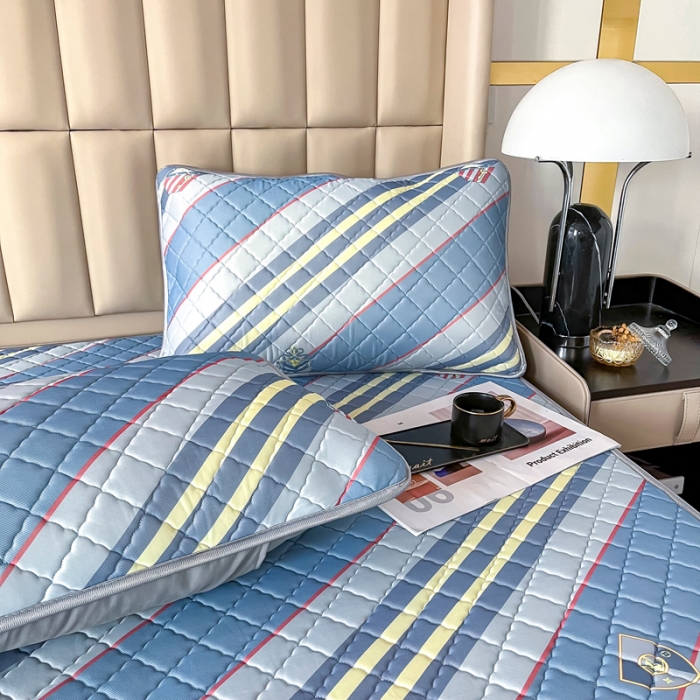 91家纺网 家纺一手货源 找家纺 锦罗绣 2024新款水洗乳胶凉席床裙凉席夏被四件套 格调条纹