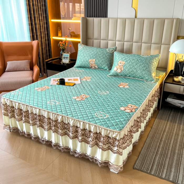 91家纺网 家纺一手货源 找家纺 锦罗绣 2024新款水洗乳胶凉席床裙凉席夏被四件套 萌萌熊