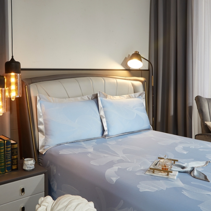 91家纺网 家纺一手货源 找家纺 威克凯丽2022新款七彩大提花纯竹纤维软凉席三件套 贵族品味