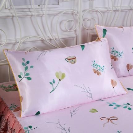 91家纺网 家纺一手货源 找家纺 情恒 2025新款冰丝布艺单枕套 欢乐时光-玉(48x74cm一对)