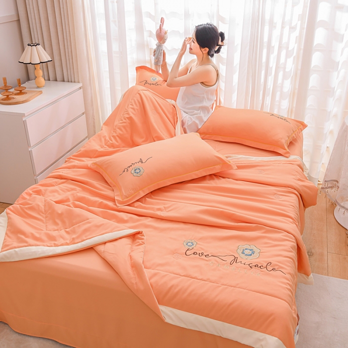 91家纺网 家纺一手货源 找家纺 （总）【苏东来】2025刺绣山茶花香单夏被四件套天丝莫代尔泡泡纱磨毛小竺棉夏凉被子空调被子	