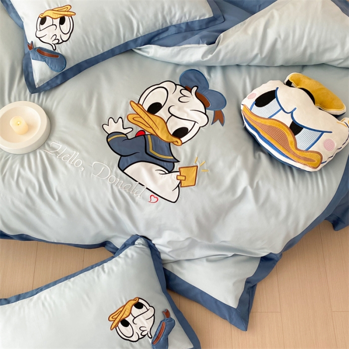 91家纺网 家纺一手货源 找家纺 (总)朗莎 2022新款60S长绒棉贴布绣四件套-鸭鸭