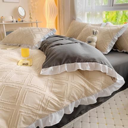 91家纺网 家纺一手货源 找家纺 逸尚阁2022新款水洗磨毛剪花工艺款花边四件套菱格-象牙白