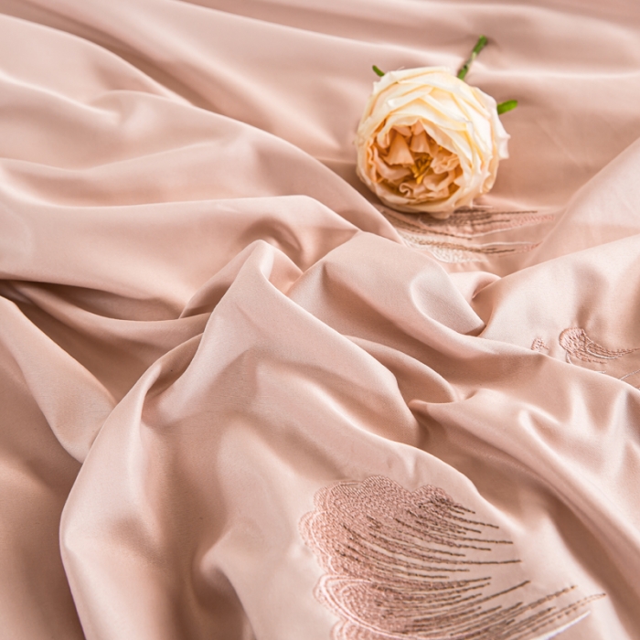 91家纺网 家纺一手货源 找家纺 琪格格 2022新款水洗真丝重工刺绣四件套 国色天香-浅粉