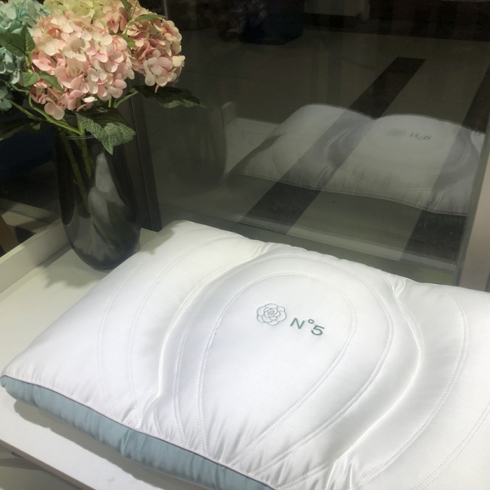 91家纺网 家纺一手货源 找家纺 (总) 剑桥枕业 2022新款山茶花枕