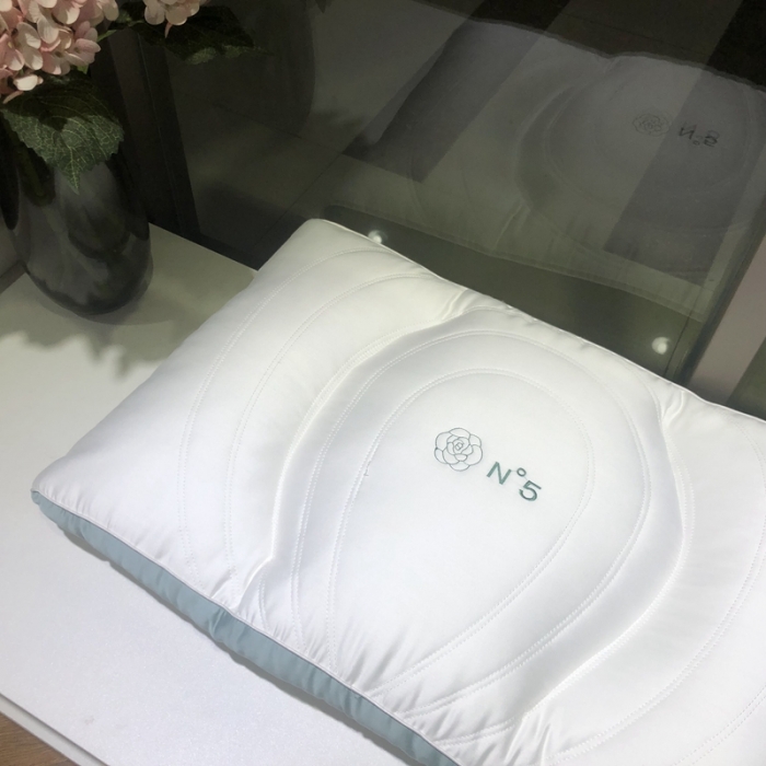 91家纺网 家纺一手货源 找家纺 (总) 剑桥枕业 2022新款山茶花枕