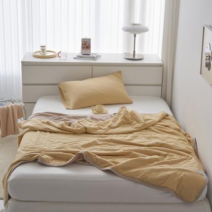 91家纺网 家纺一手货源 找家纺 莱宁被业 2022新款A类全棉针织双拼夏被被芯 奶卡双拼