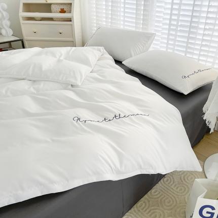 91家纺网 家纺一手货源 找家纺 曼谷纯色简约刺绣柔软磨毛水洗棉套件飘系列 字母白灰