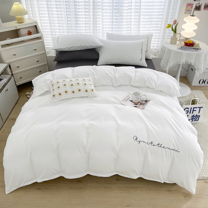 91家纺网 家纺一手货源 找家纺 曼谷纯色简约刺绣柔软磨毛水洗棉套件飘系列 字母白灰