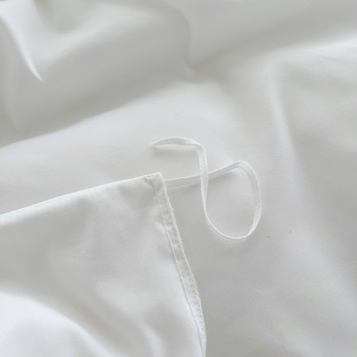 91家纺网 家纺一手货源 找家纺 曼谷纯色简约刺绣柔软磨毛水洗棉套件飘系列 字母白灰