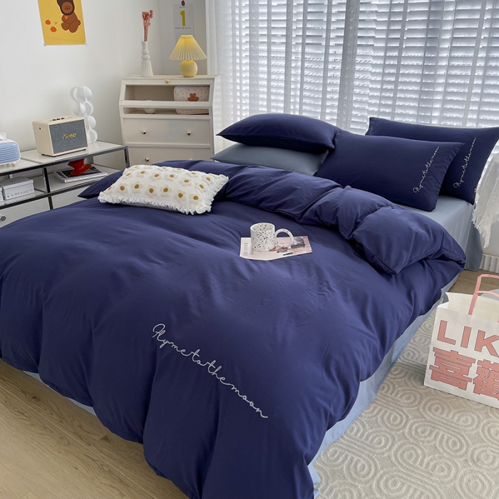 91家纺网 家纺一手货源 找家纺 曼谷纯色简约刺绣柔软磨毛水洗棉套件飘系列字母藏青海盐