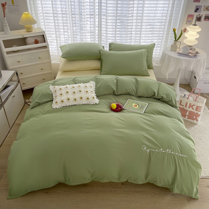91家纺网 家纺一手货源 找家纺 曼谷纯色简约刺绣柔软磨毛水洗棉套件飘系列字母豆绿芝士