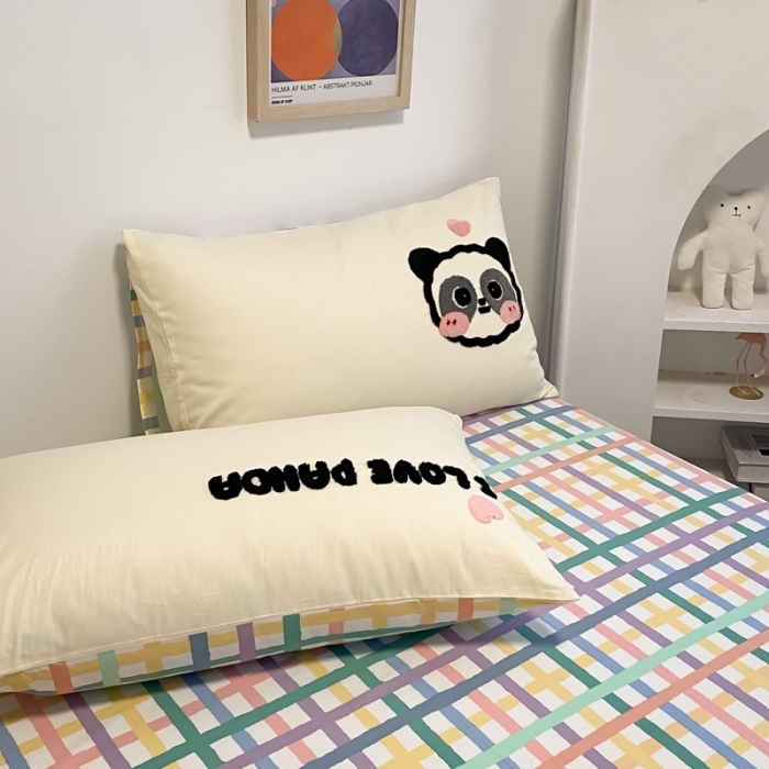 91家纺网 家纺一手货源 找家纺 澳梵 2022新款全棉大版卡通毛巾绣绣花四件套 熊猫之家