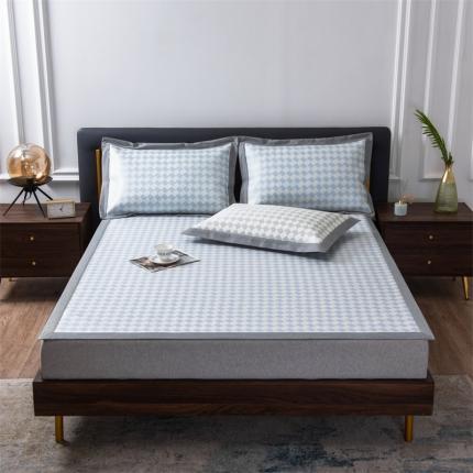 91家纺网 家纺一手货源 找家纺 （总）2025新款1800D平铺款提花冰丝凉席三件套