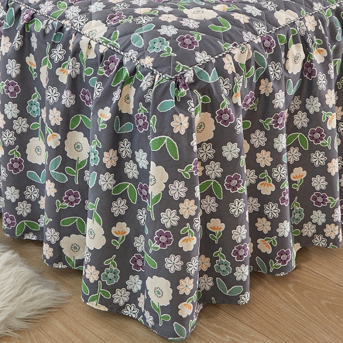 91家纺网 家纺一手货源 找家纺 十个点 2022新款全棉夹棉印花床裙 花颜