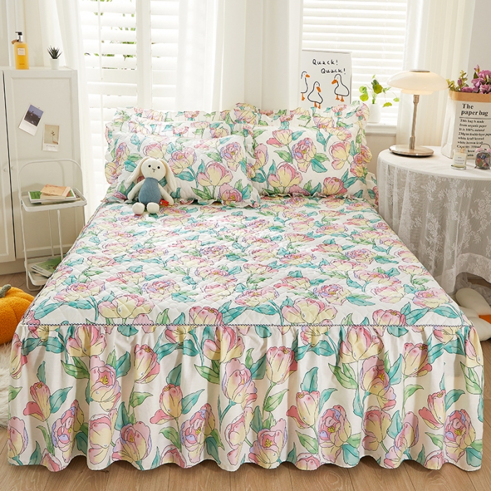 91家纺网 家纺一手货源 找家纺 十个点 2022新款全棉夹棉印花床裙 花影