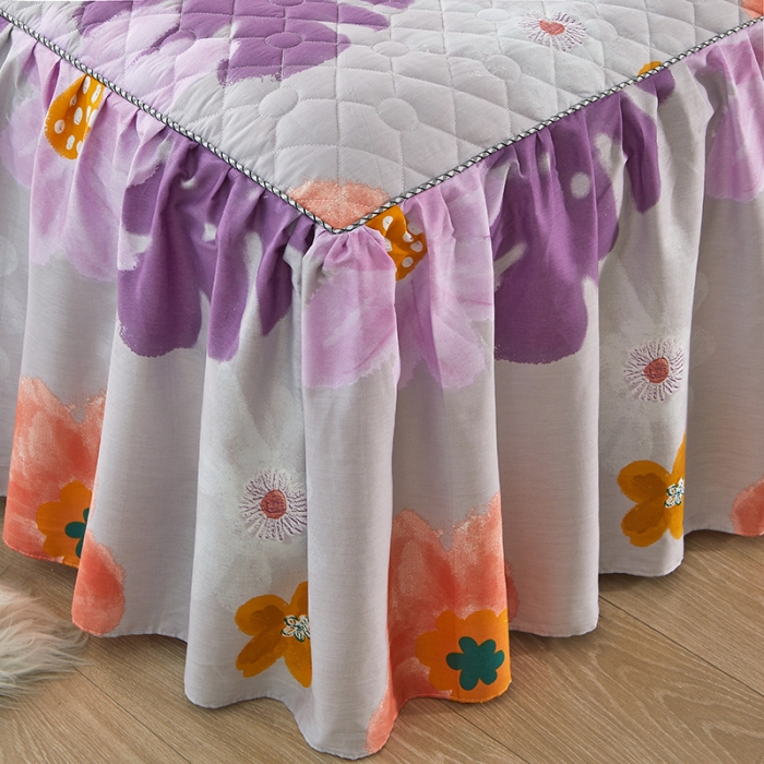 91家纺网 家纺一手货源 找家纺 十个点 2022新款全棉夹棉印花床裙 沐春