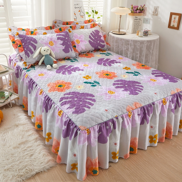 91家纺网 家纺一手货源 找家纺 十个点 2022新款全棉夹棉印花床裙 沐春