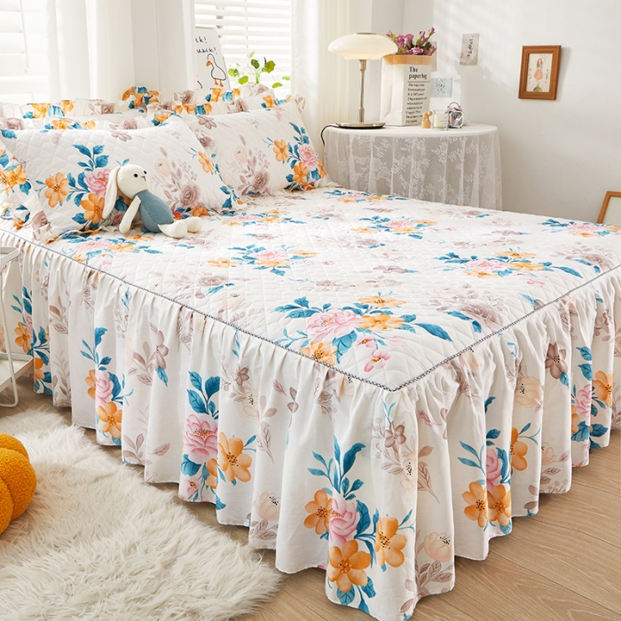 91家纺网 家纺一手货源 找家纺 十个点 2022新款全棉夹棉印花床裙 七月