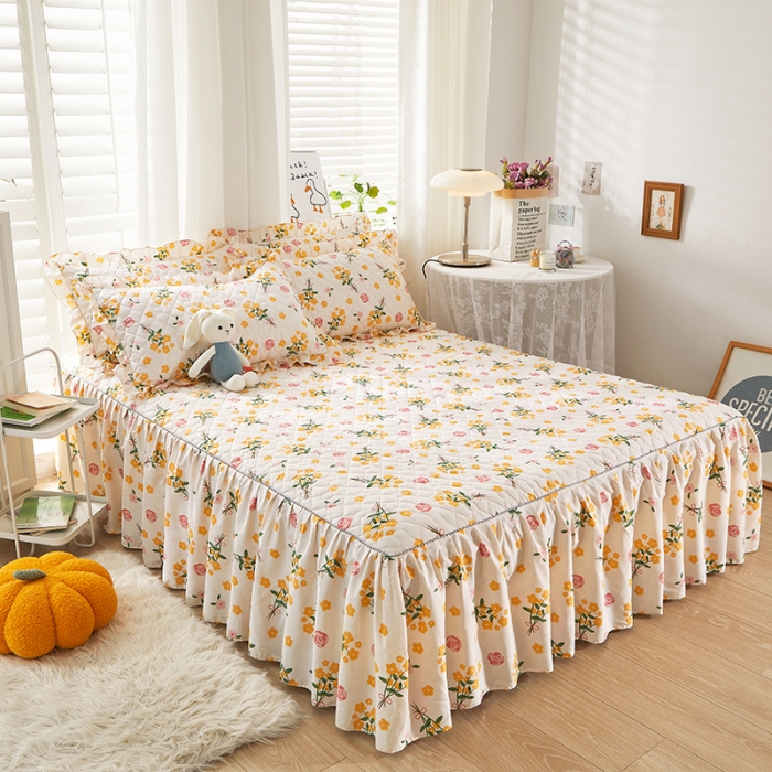 91家纺网 家纺一手货源 找家纺 十个点 2022新款全棉夹棉印花床裙 秋枝