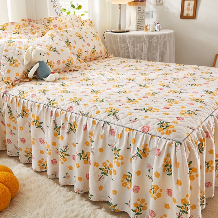 91家纺网 家纺一手货源 找家纺 十个点 2022新款全棉夹棉印花床裙 秋枝