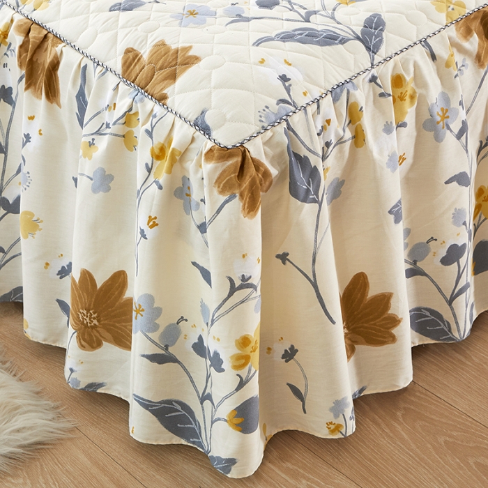 91家纺网 家纺一手货源 找家纺 十个点 2022新款全棉夹棉印花床裙 四月天