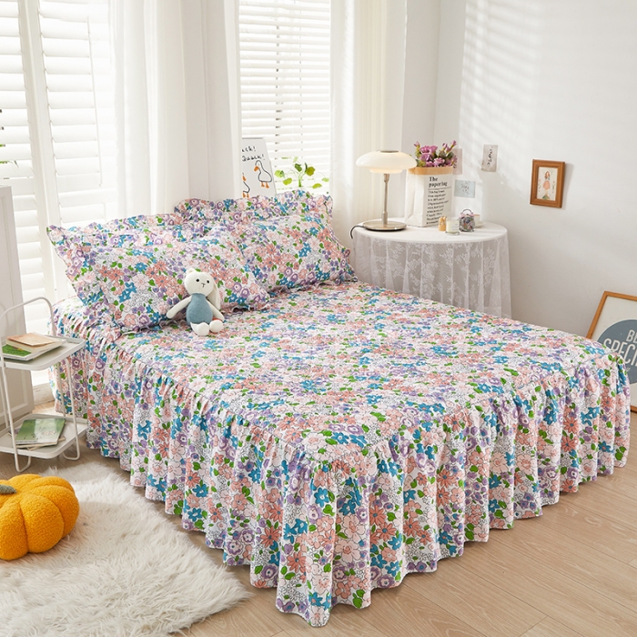 91家纺网 家纺一手货源 找家纺 十个点 2022新款全棉夹棉印花床裙 小时光