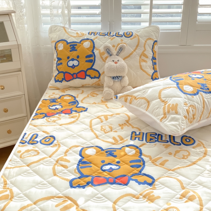 91家纺网 家纺一手货源 找家纺 鑫钰 2023新款全棉抗菌印花薄床垫 虎霸王-米色