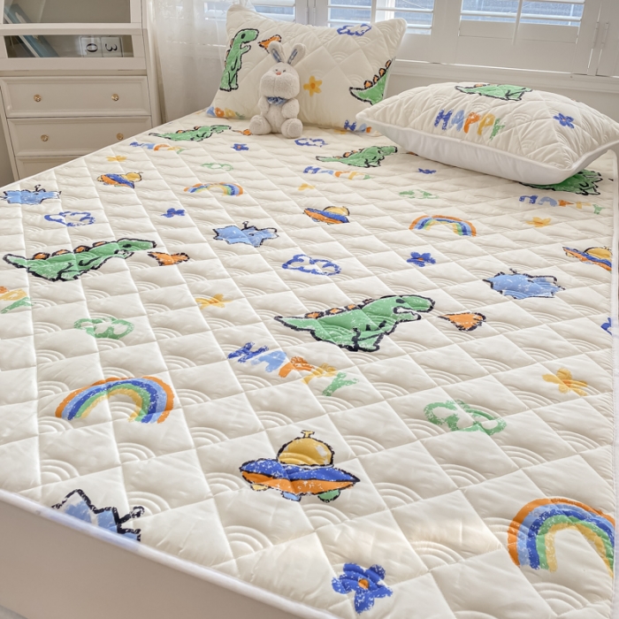 91家纺网 家纺一手货源 找家纺 鑫钰 2023新款全棉抗菌印花薄床垫 恐龙游记