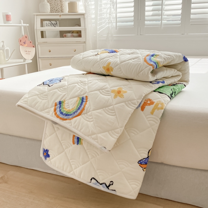 91家纺网 家纺一手货源 找家纺 鑫钰 2023新款全棉抗菌印花薄床垫 恐龙游记