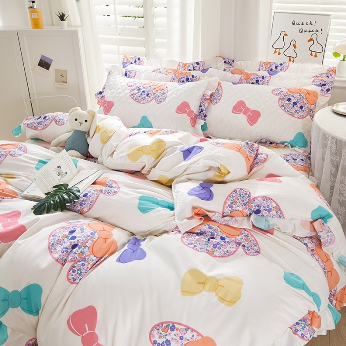 91家纺网 家纺一手货源 找家纺 十个点 2022新款全棉夹棉印花床裙四件套 花花狗