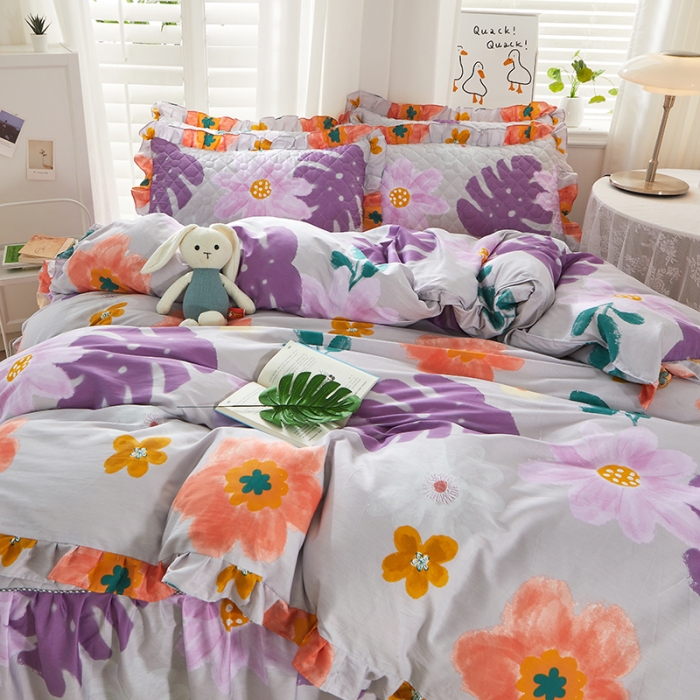 91家纺网 家纺一手货源 找家纺 十个点 2022新款全棉夹棉印花床裙四件套 沐春