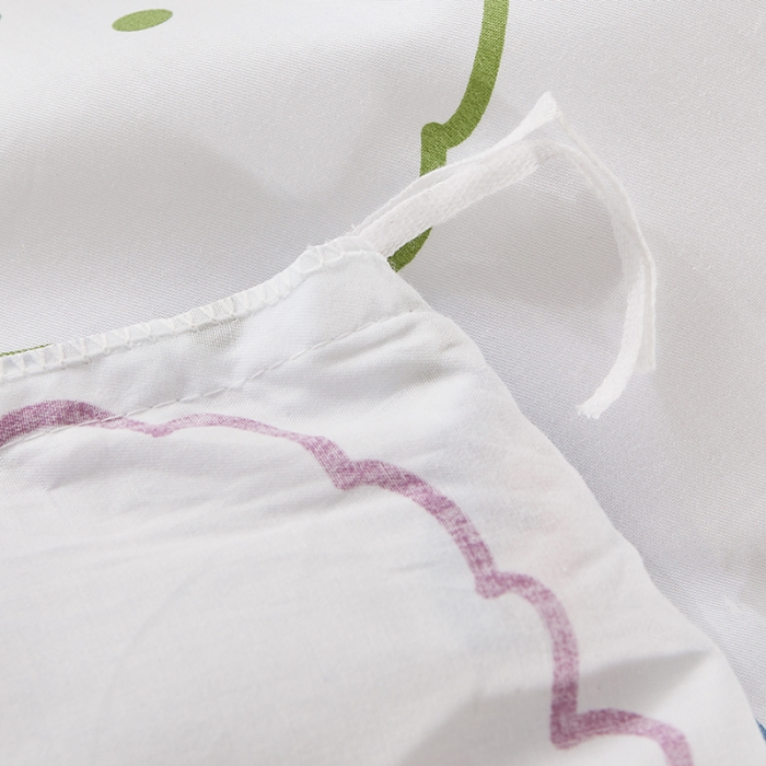 91家纺网 家纺一手货源 找家纺 十个点 2022新款全棉夹棉印花床裙四件套 七彩熊