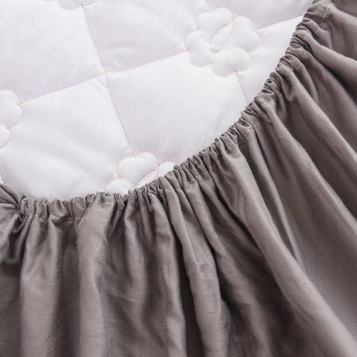 91家纺网 家纺一手货源 找家纺 豪选 2025新款全棉纯棉金绣夹棉床笠可裸睡四季款 金绣灰色