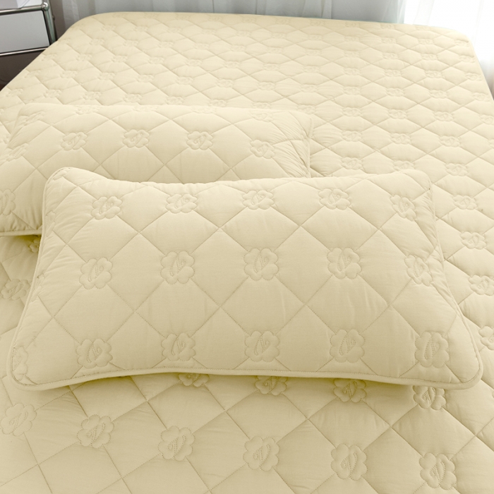 91家纺网 家纺一手货源 找家纺 豪选 2025新款全棉纯棉金绣夹棉床笠可裸睡四季款 金绣米黄