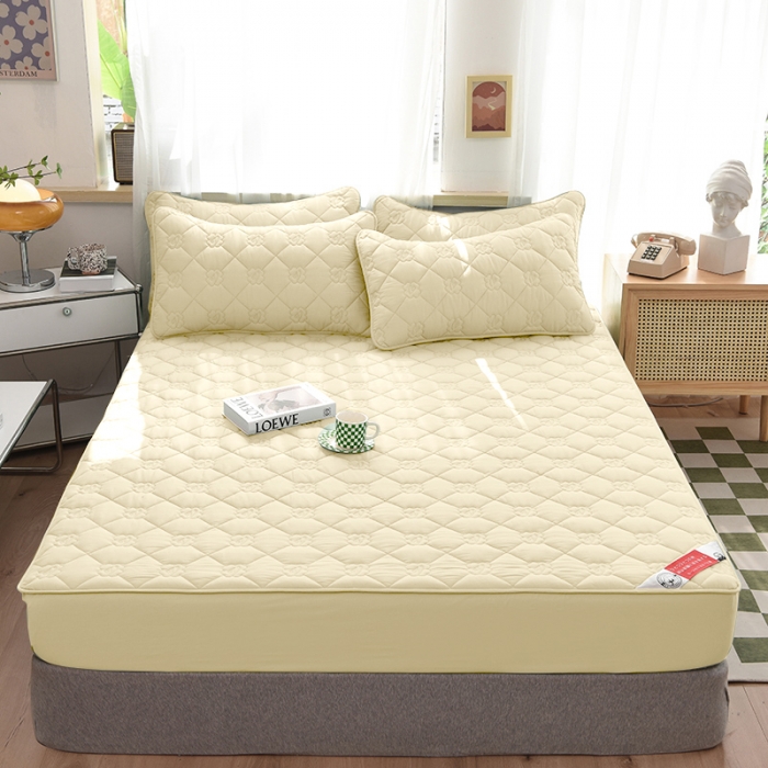 91家纺网 家纺一手货源 找家纺 豪选 2025新款全棉纯棉金绣夹棉床笠可裸睡四季款 金绣米黄